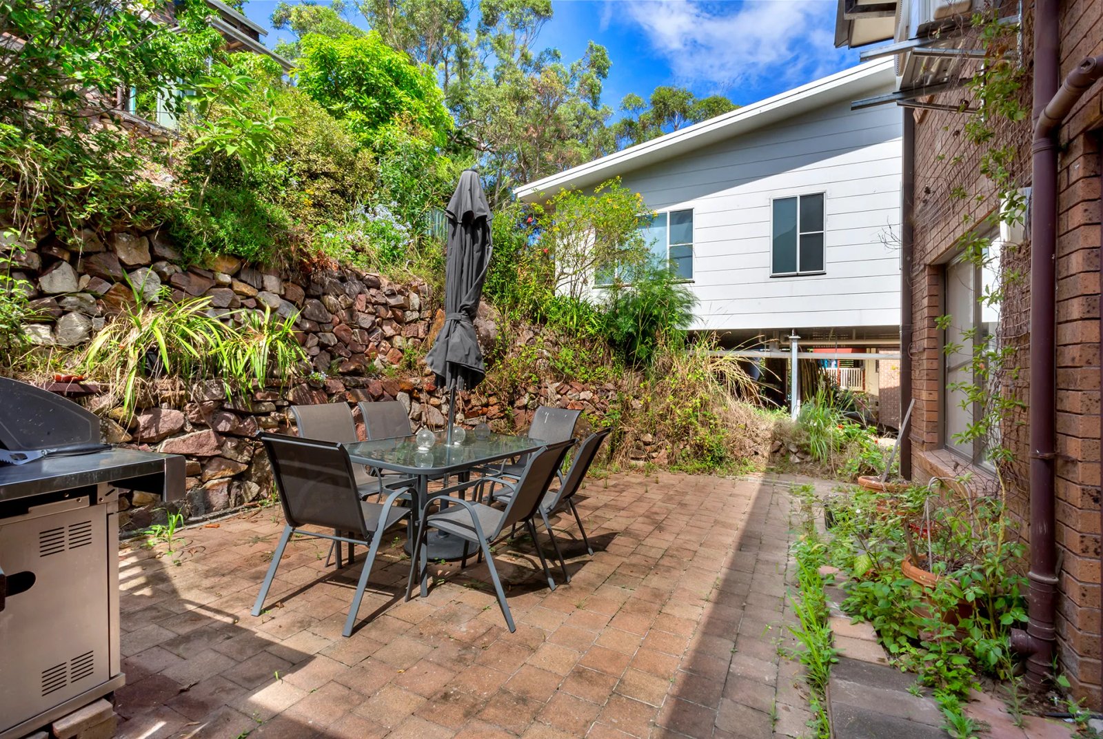 22 Randall Drive SALAMANDER BAY 18