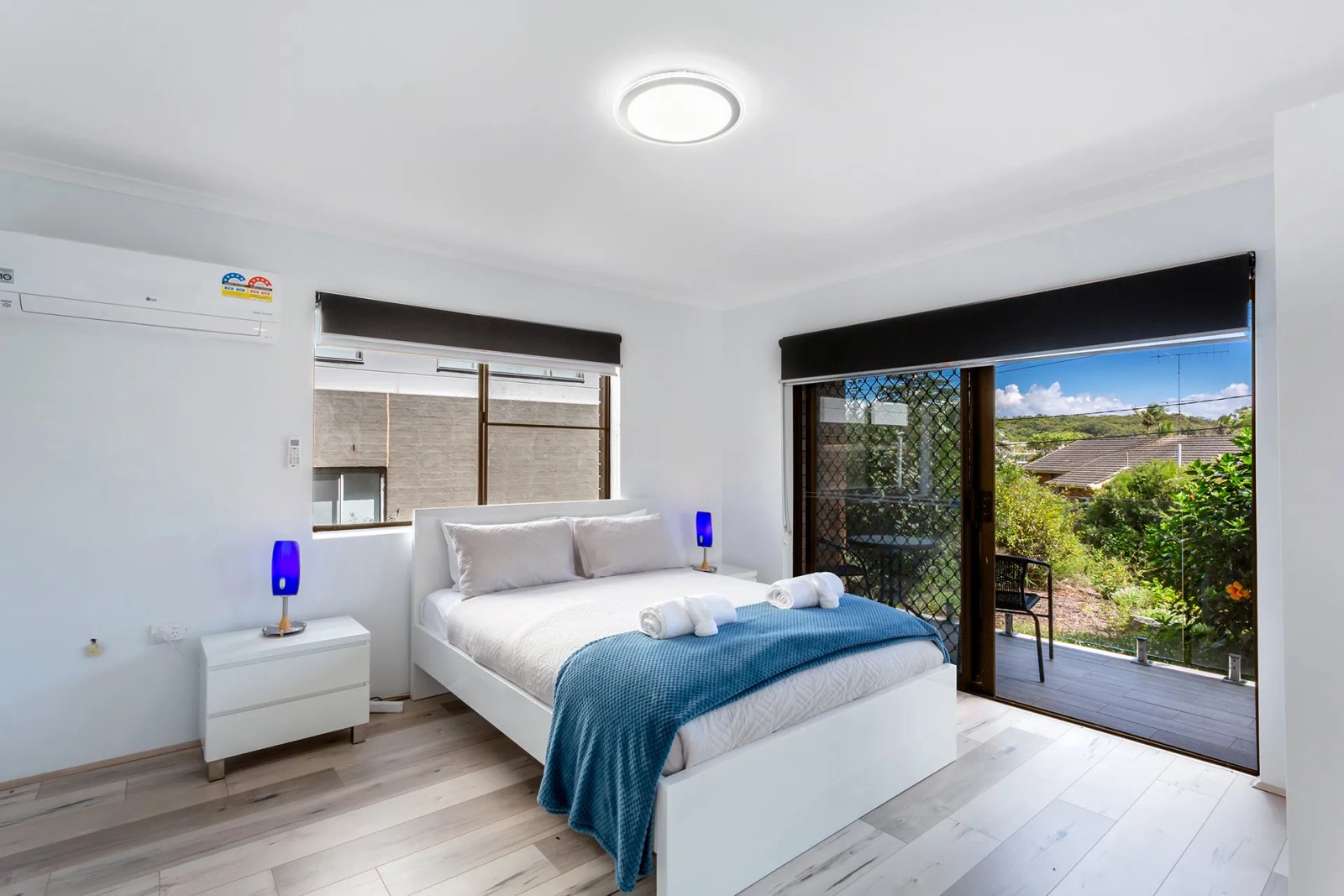 22 Randall Drive SALAMANDER BAY 8