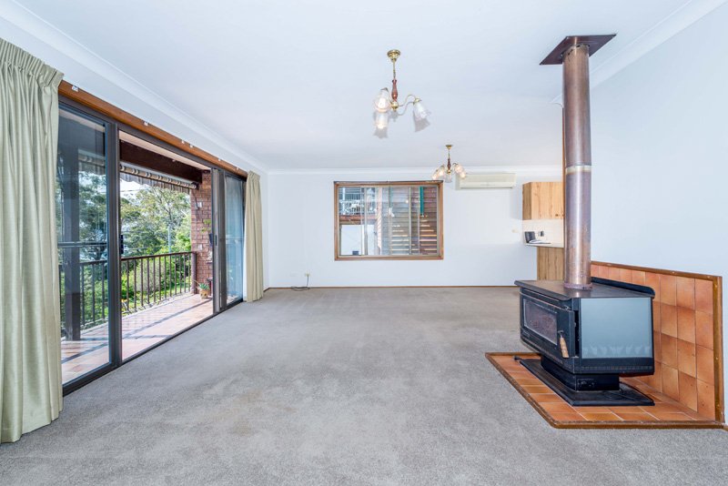 22 Randall Drive SALAMANDER BAY 19
