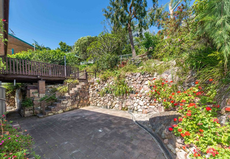 22 Randall Drive SALAMANDER BAY 23