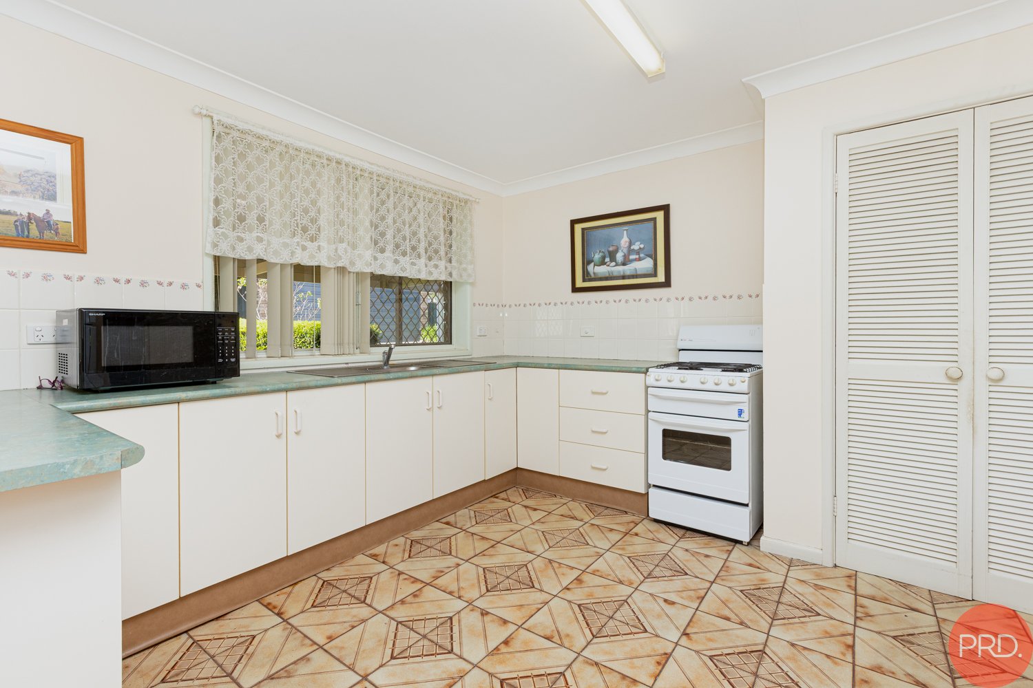 22 Rathluba Crescent EAST MAITLAND 17
