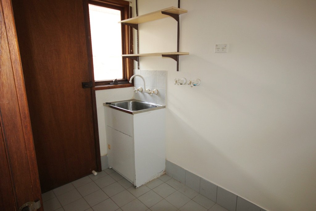 2/2 Romani Avenue HURSTVILLE 5