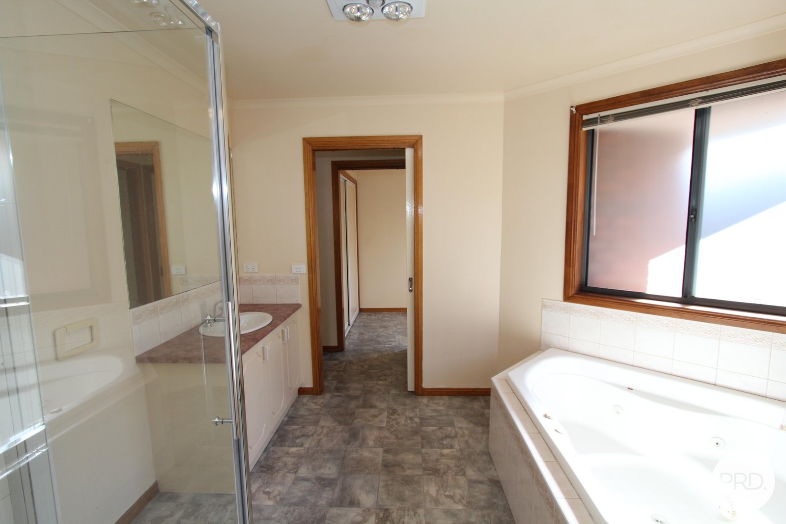 22 Royale Street DELACOMBE 14