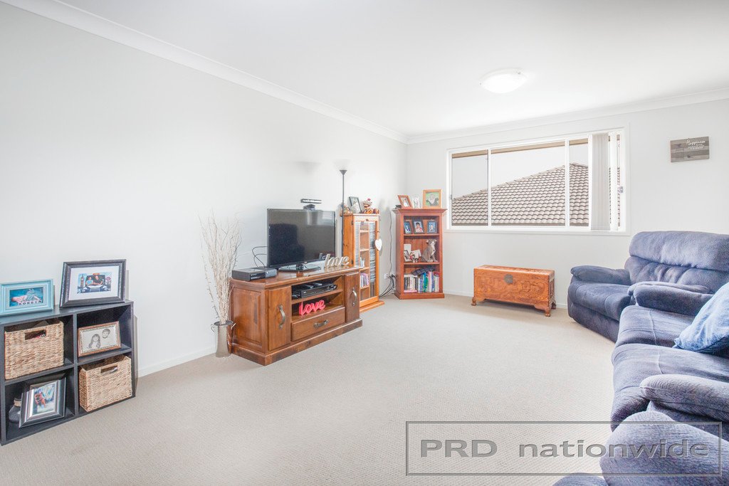 22 Ruby Rd  RUTHERFORD 14