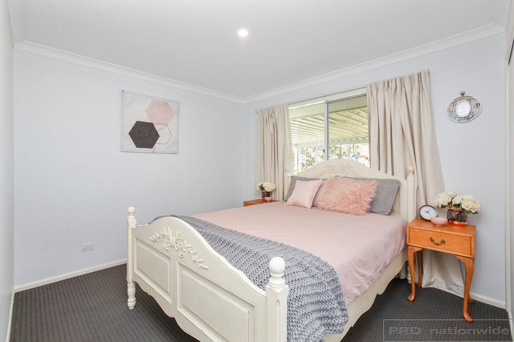 22 Sanctuary Pl  WALLALONG 12