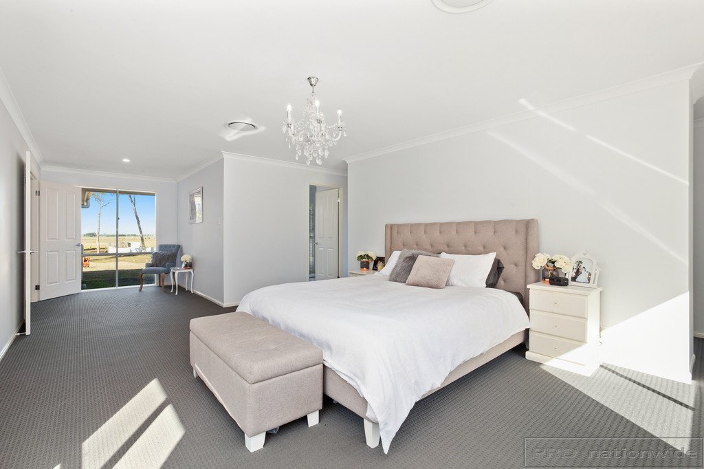 22 Sanctuary Pl  WALLALONG 19