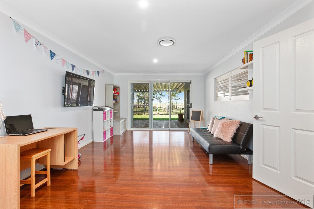 22 Sanctuary Pl  WALLALONG 26