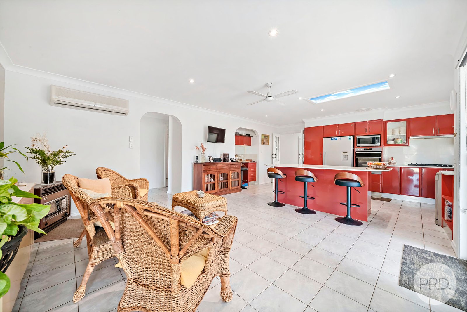 22 Sanderling Close SALAMANDER BAY 8