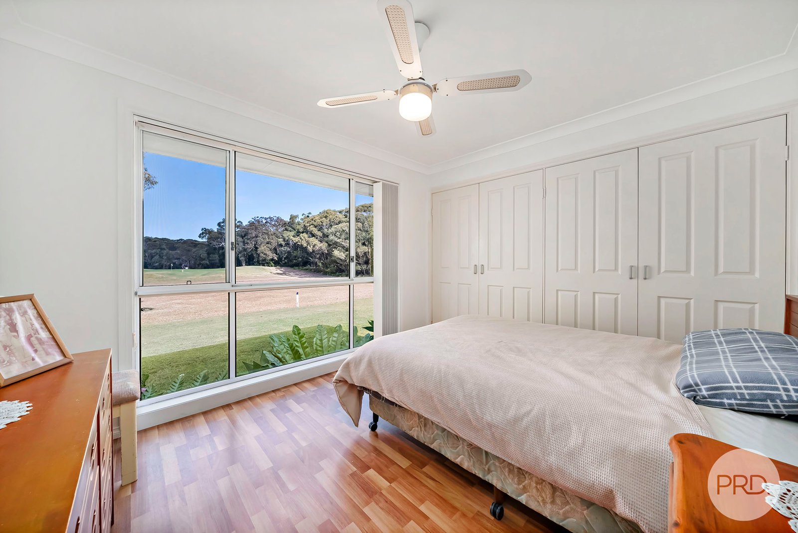 22 Sanderling Close SALAMANDER BAY 11