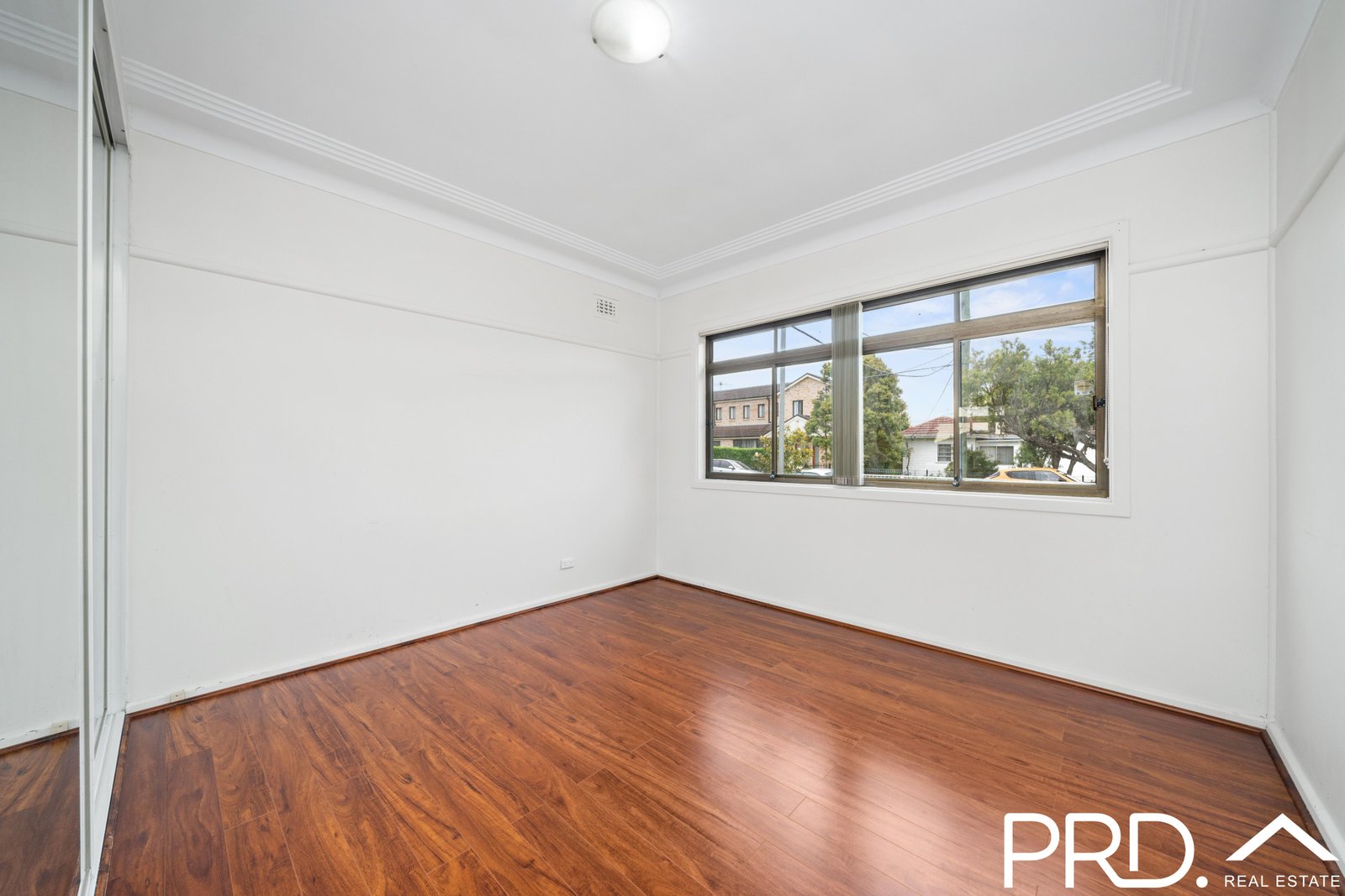 22 Sandra Avenue PANANIA 3