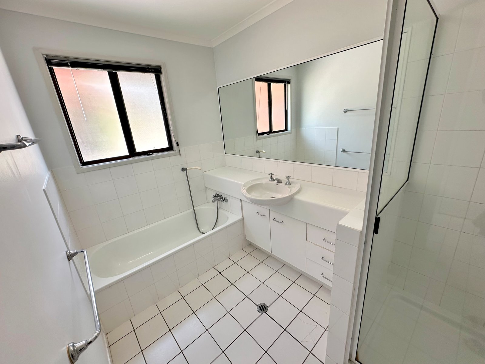 22 Sayre Crescent BOYNE ISLAND 13