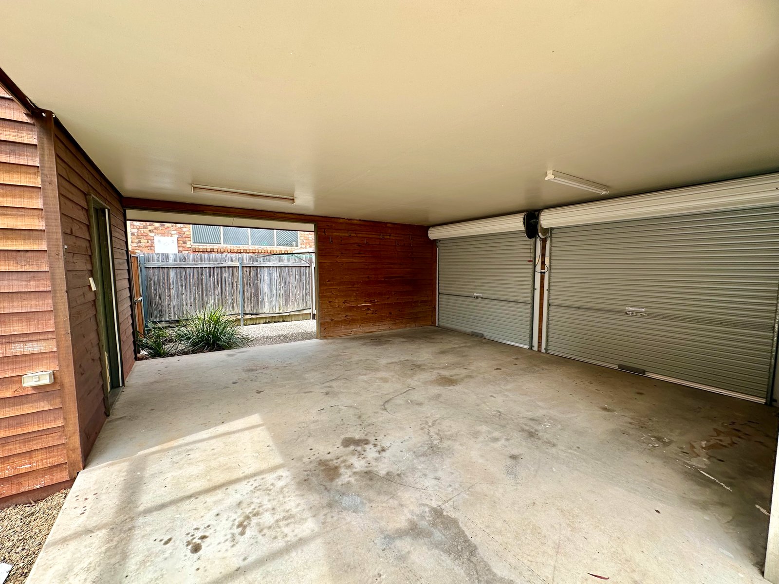 22 Sayre Crescent BOYNE ISLAND 32