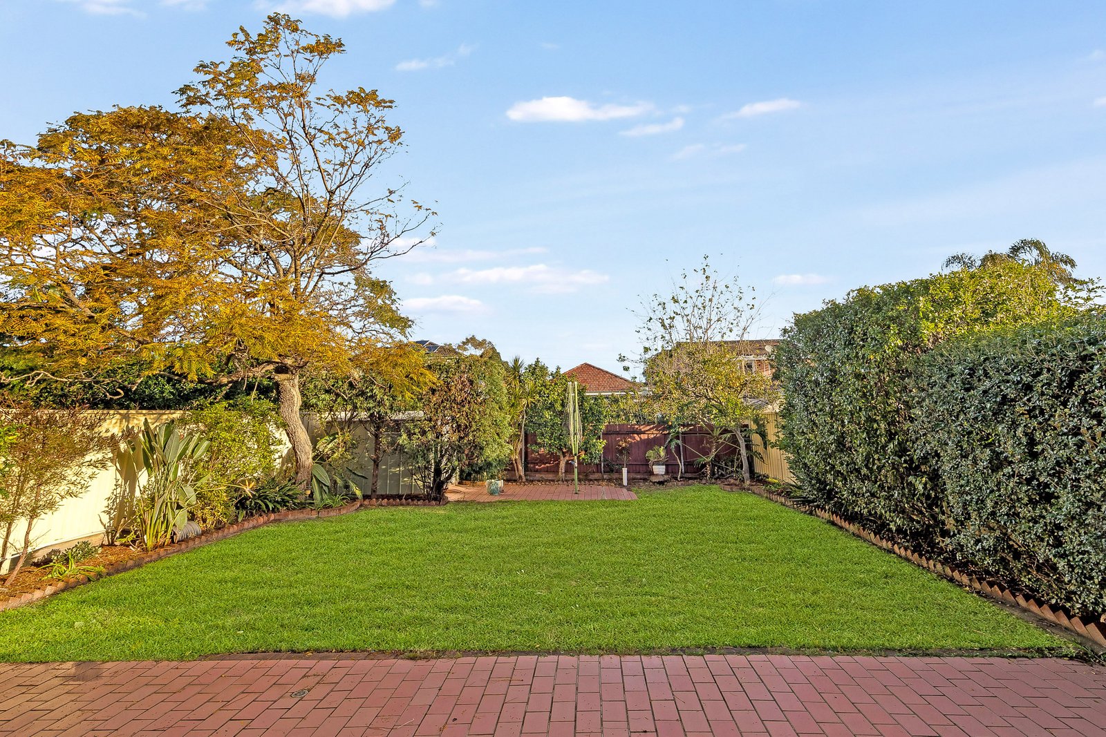 22 Scarborough Street MONTEREY 7