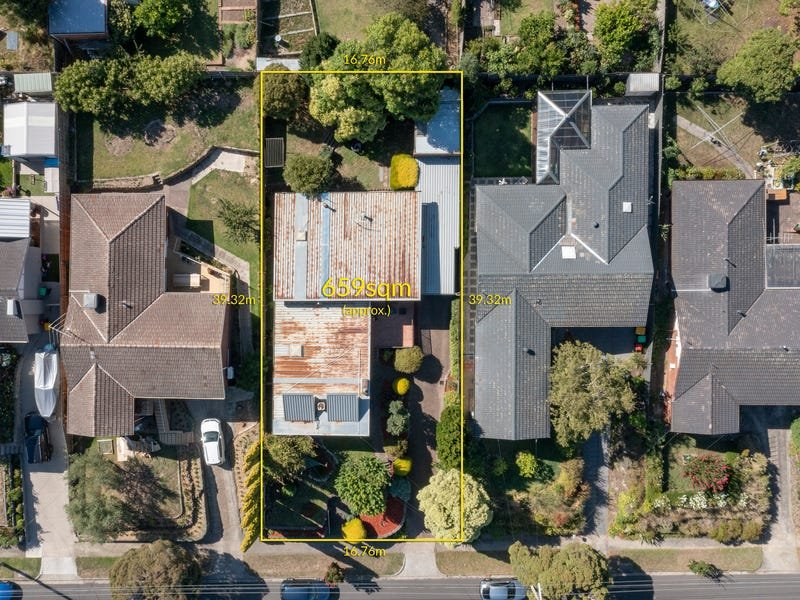 Real Estate and Property in 22 Scarlet Ash Drive, Templestowe Lower, VIC