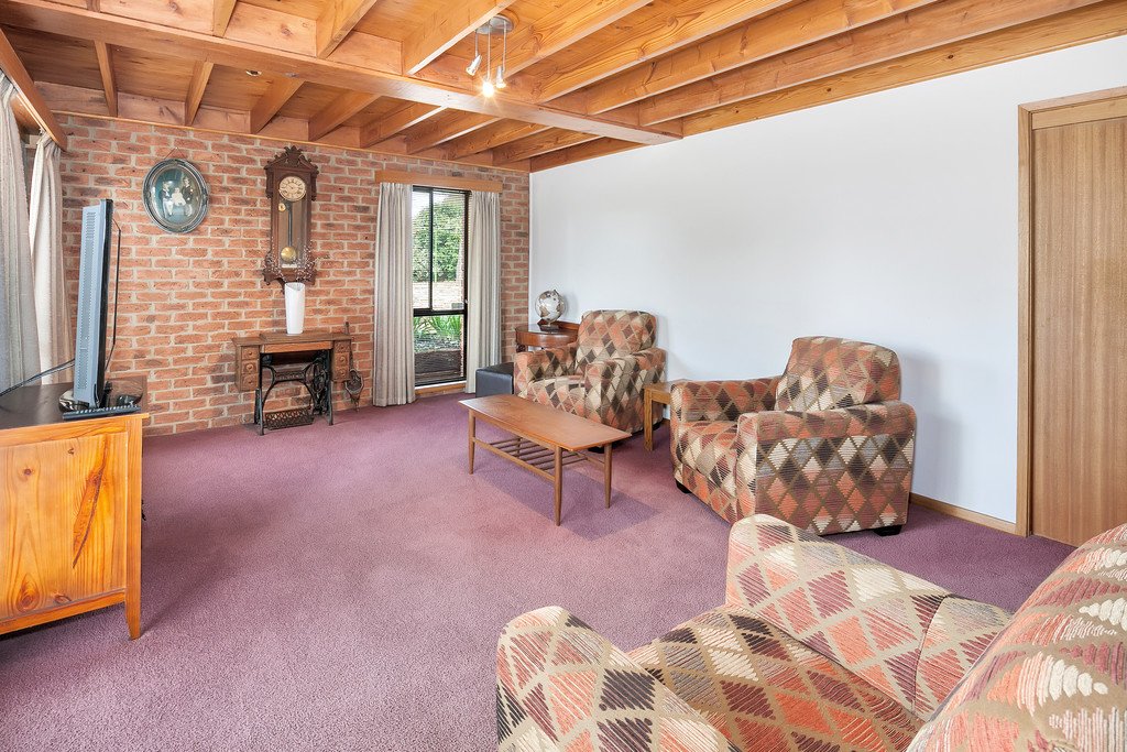 22 Semillion Grove MOUNT CLEAR 8
