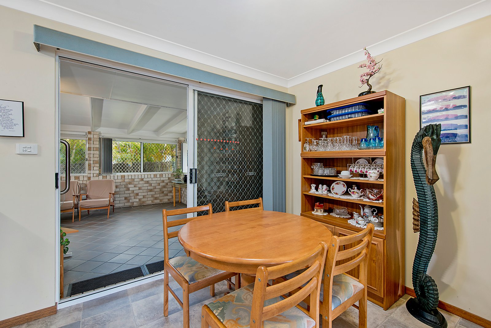 2/2 Sirius Drive LAKEWOOD 5