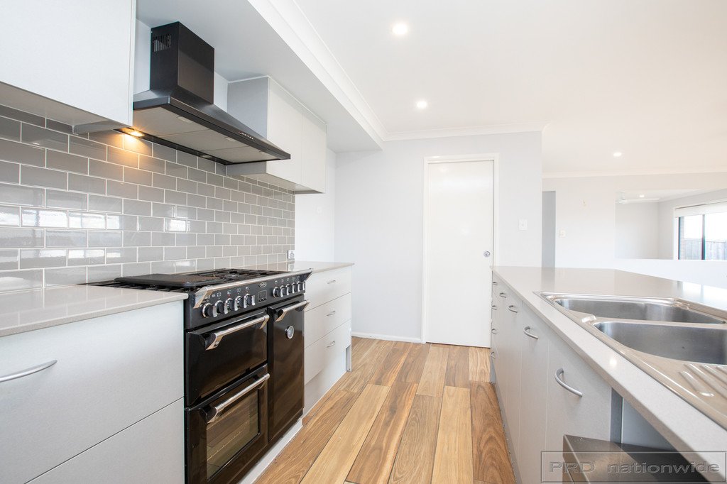 22 Skimmer Street CHISHOLM 14