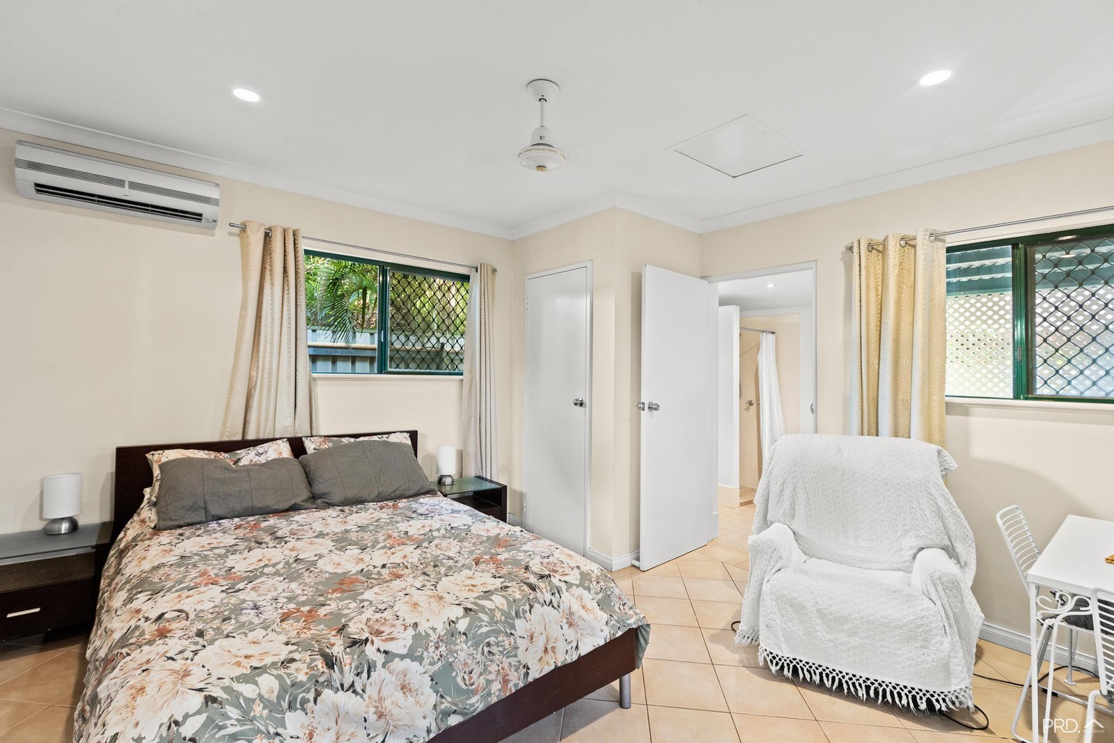 22 Smirnoff Place CABLE BEACH 25