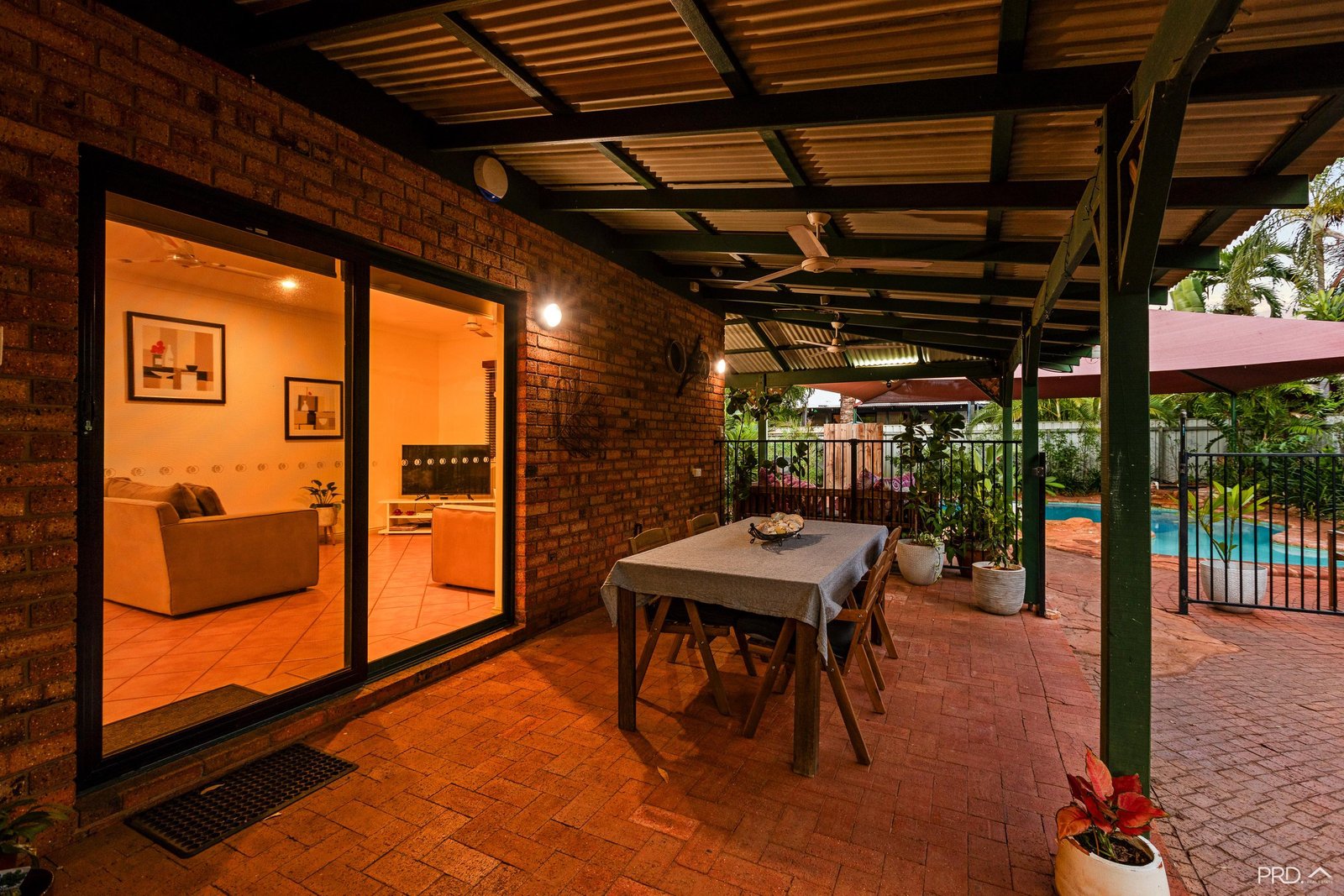 22 Smirnoff Place CABLE BEACH 31