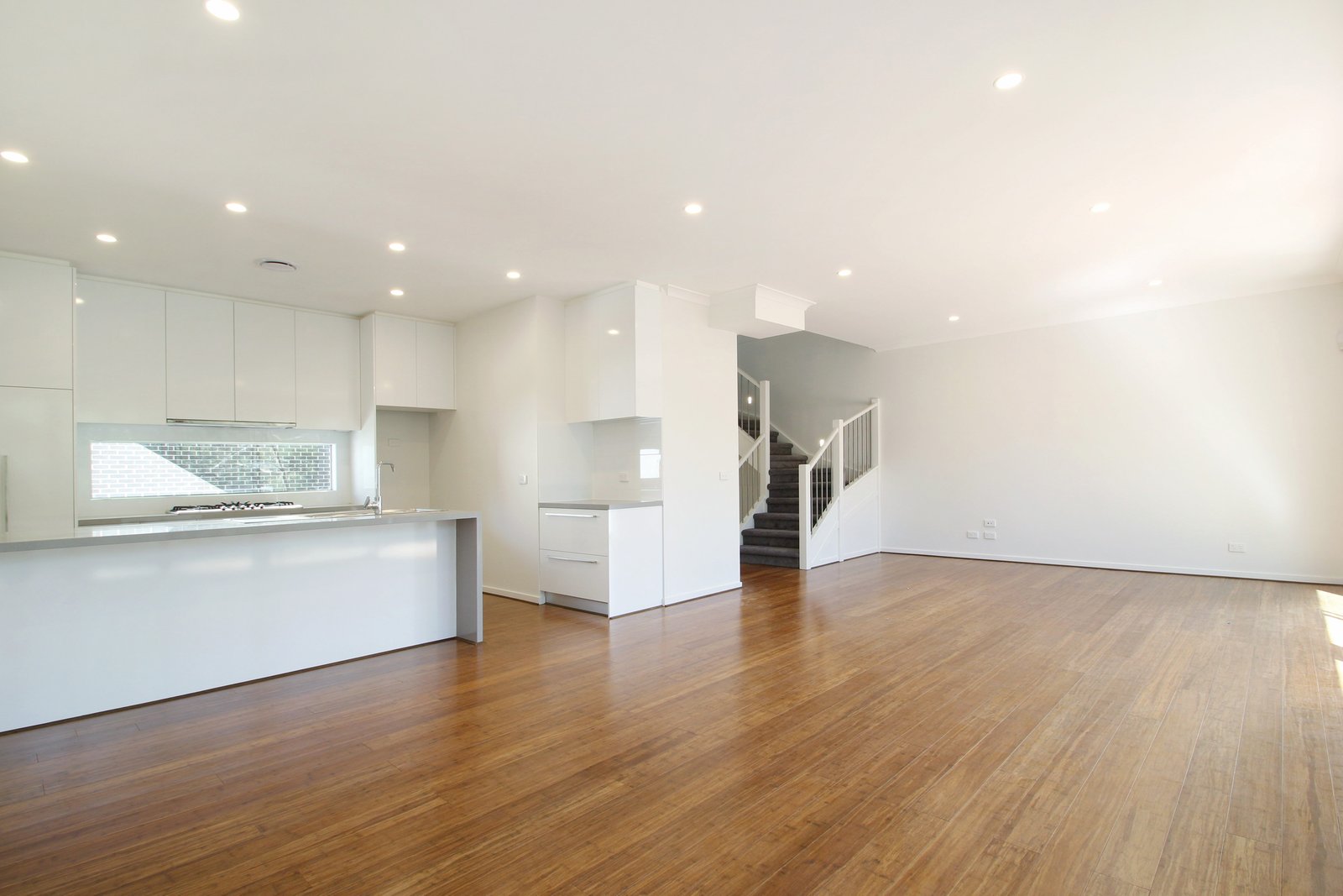 Gallery: 2/2 Stamford Road