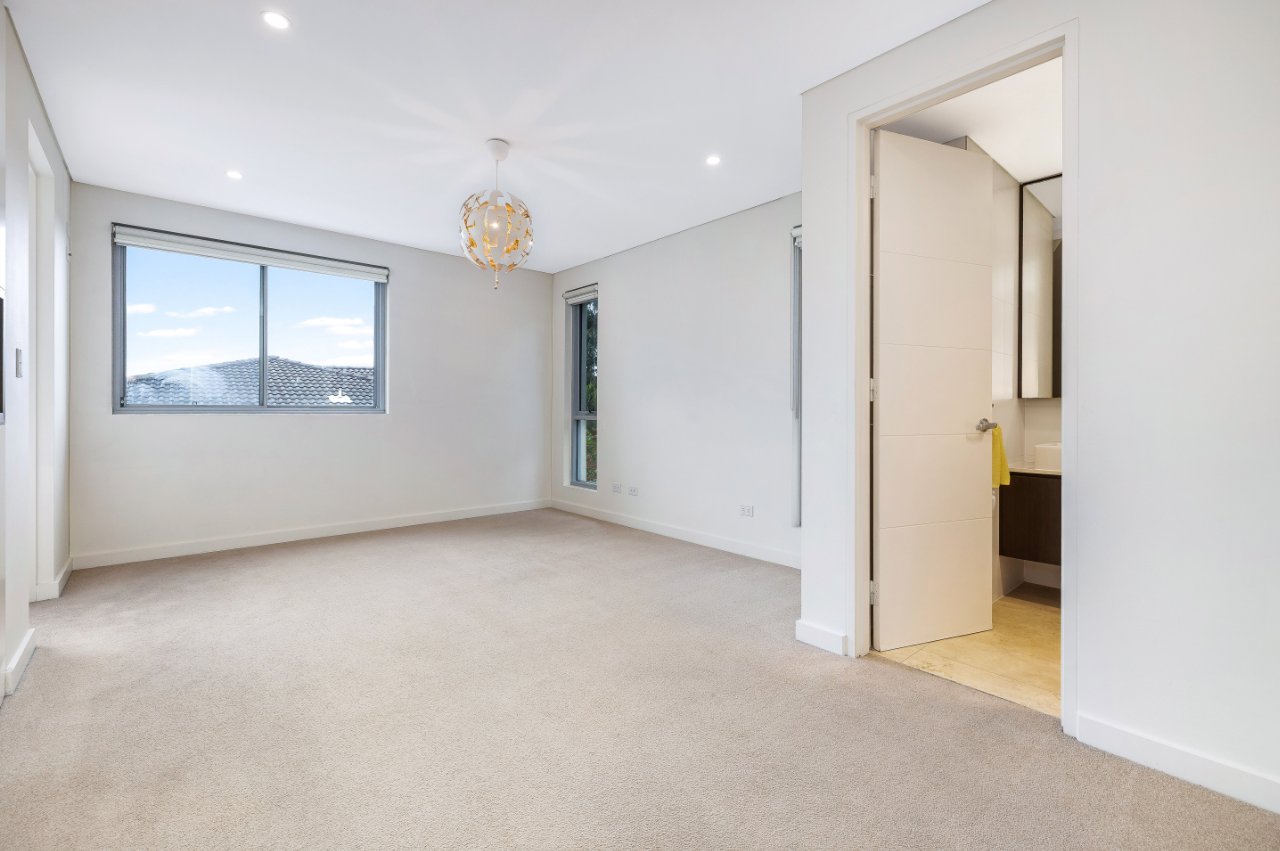 2/2 Stark Street COOGEE 3