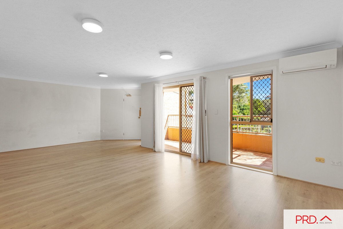 2/2 Stephens Street Burleigh Heads 4