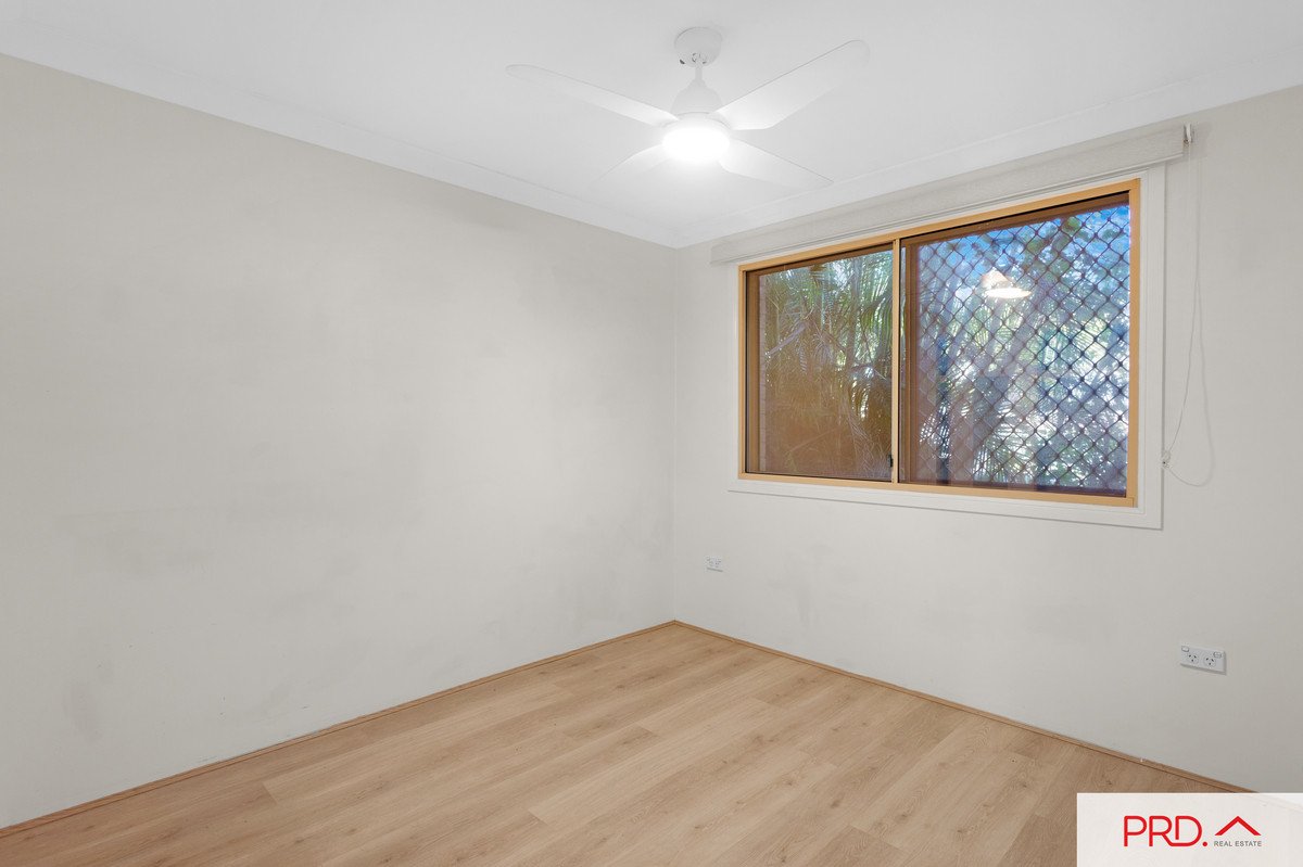 2/2 Stephens Street Burleigh Heads 6