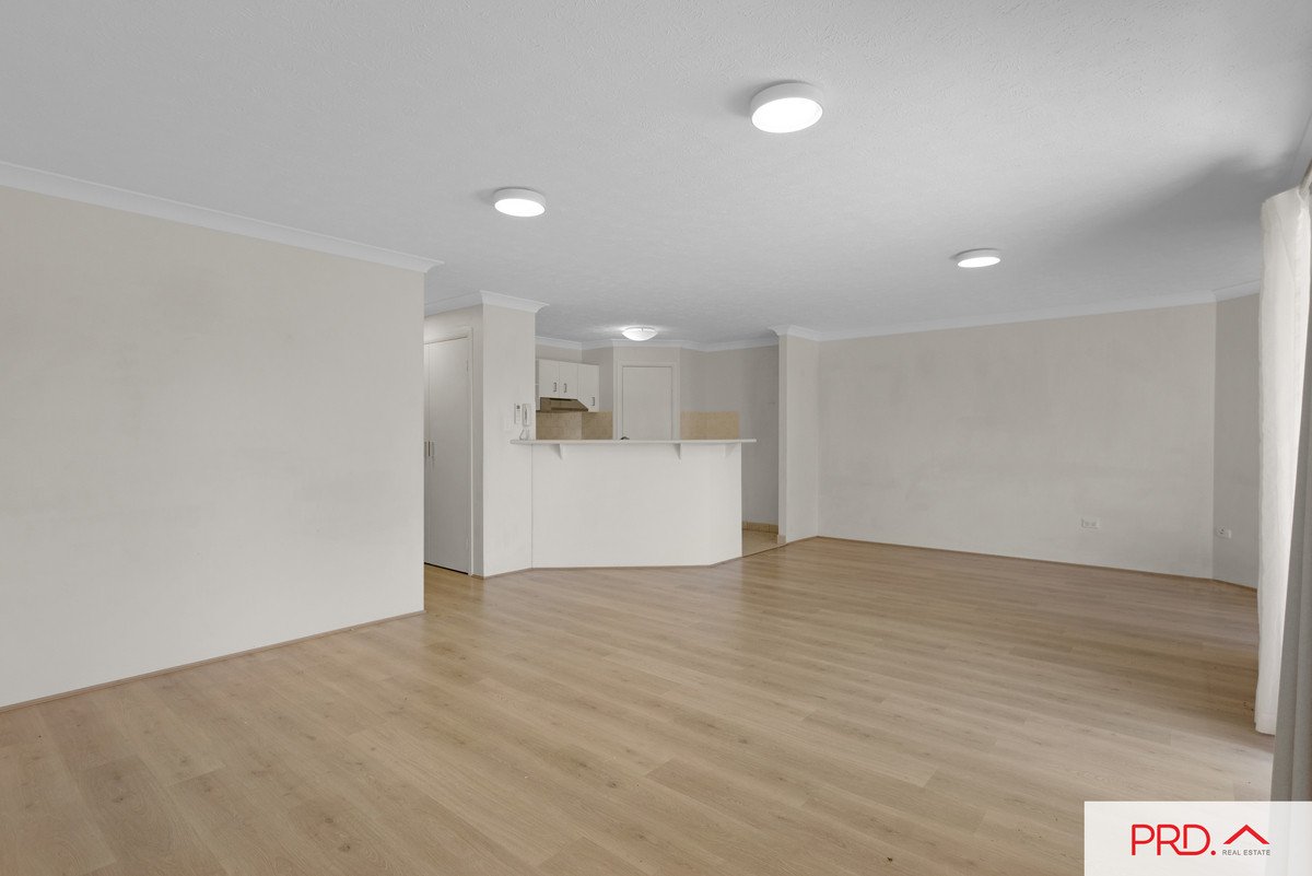 2/2 Stephens Street Burleigh Heads 9