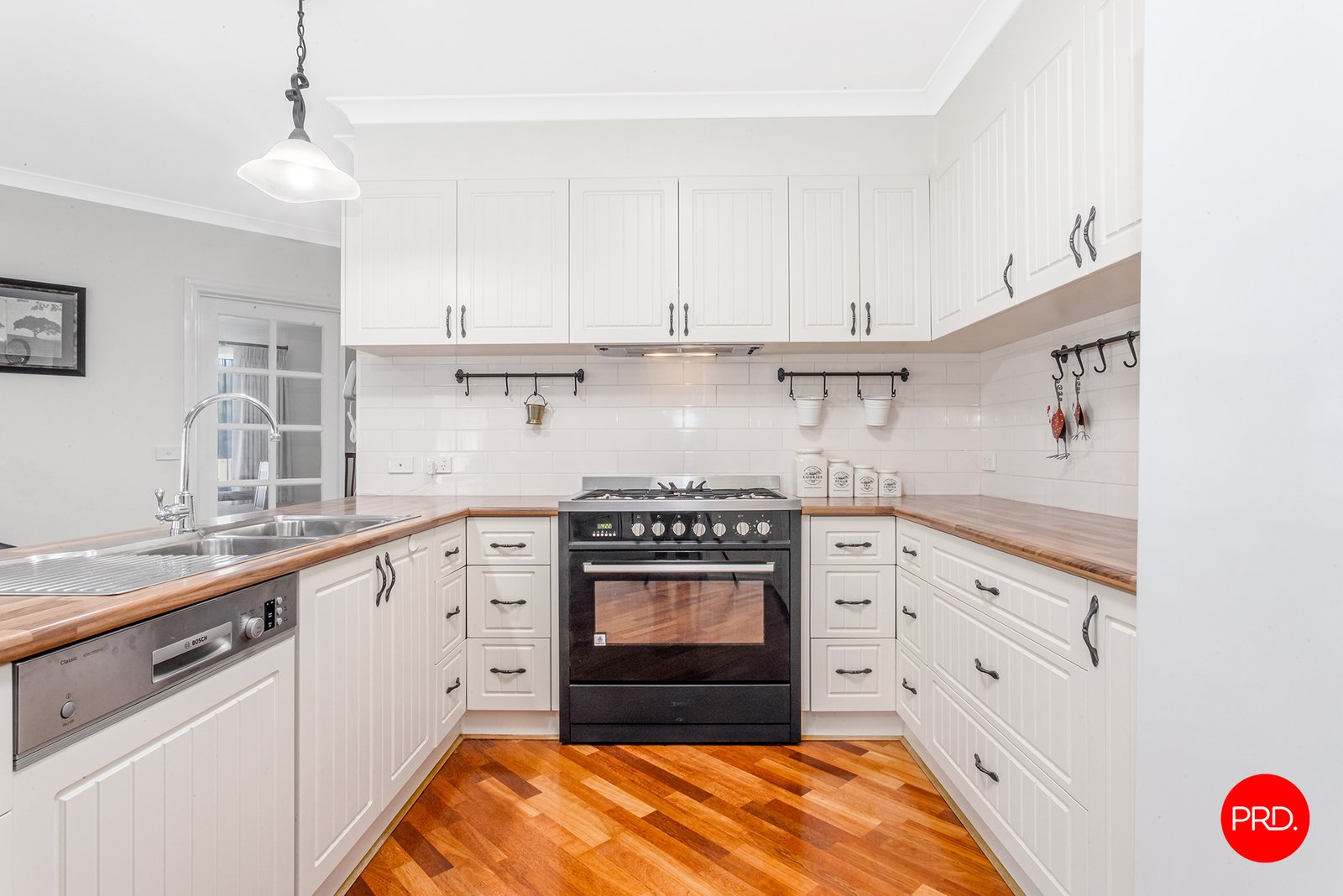 22 Stephenson Street HUNTLY 8