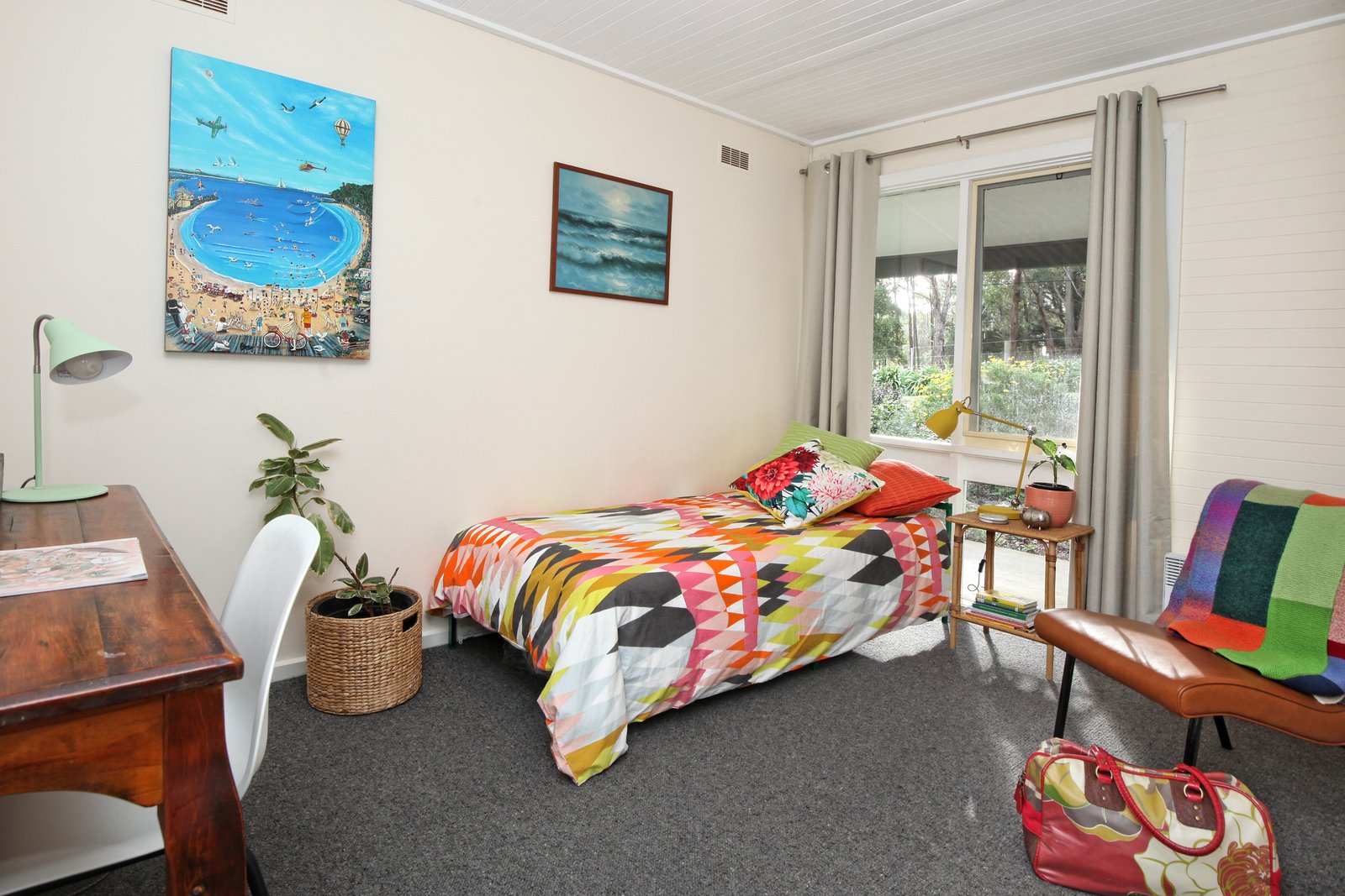 Real Estate and Property in 22 Strathclyde Crescent, Woodend, VIC