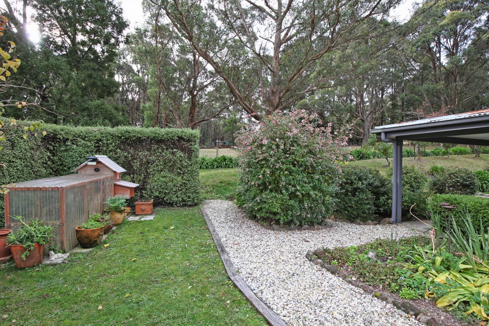 Real Estate and Property in 22 Strathclyde Crescent, Woodend, VIC
