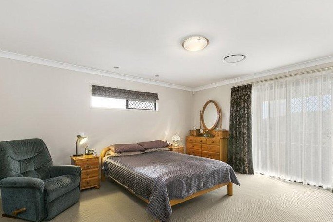 22 Stringybark Drive MOLENDINAR 8