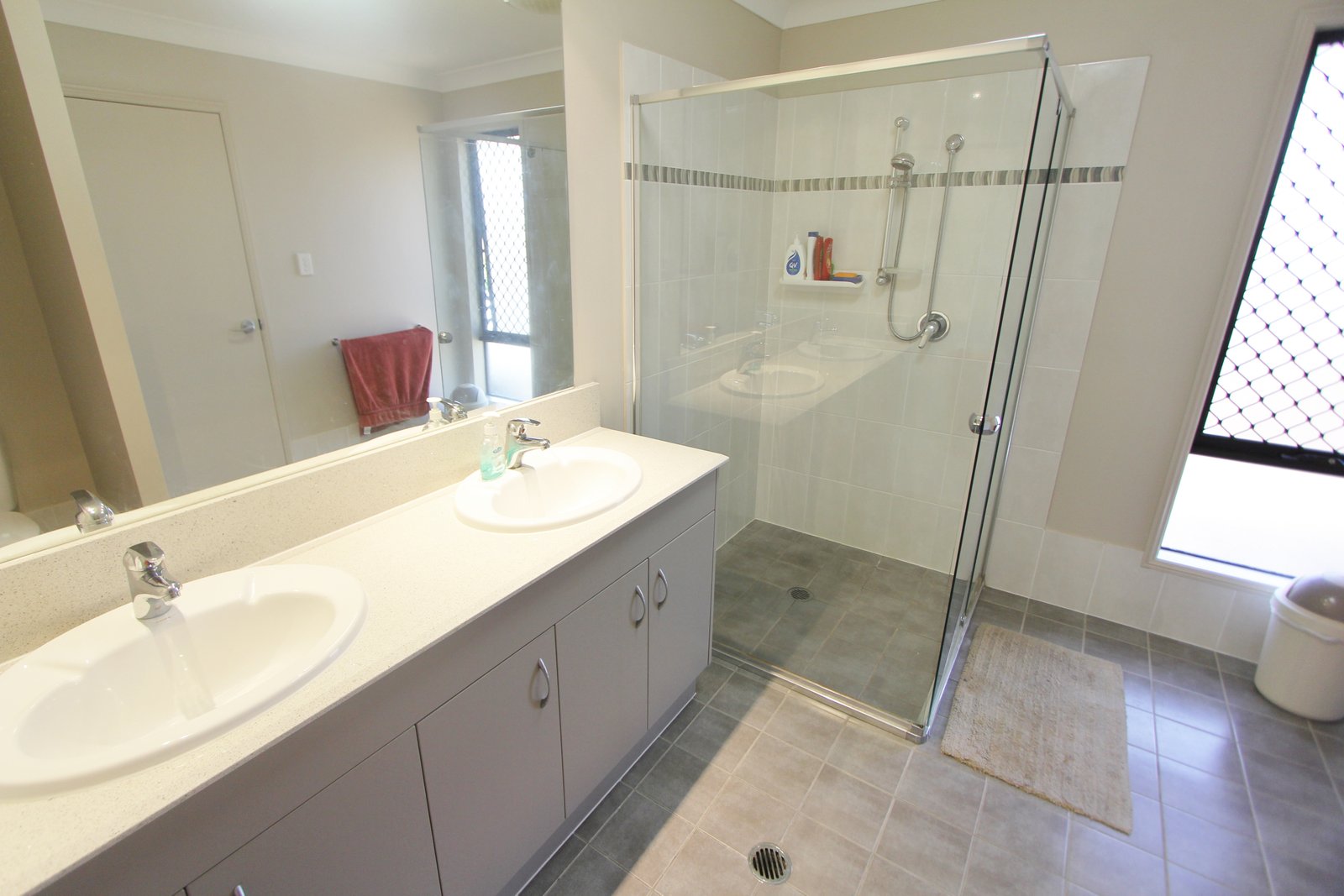 22 Stringybark Drive MOLENDINAR 9