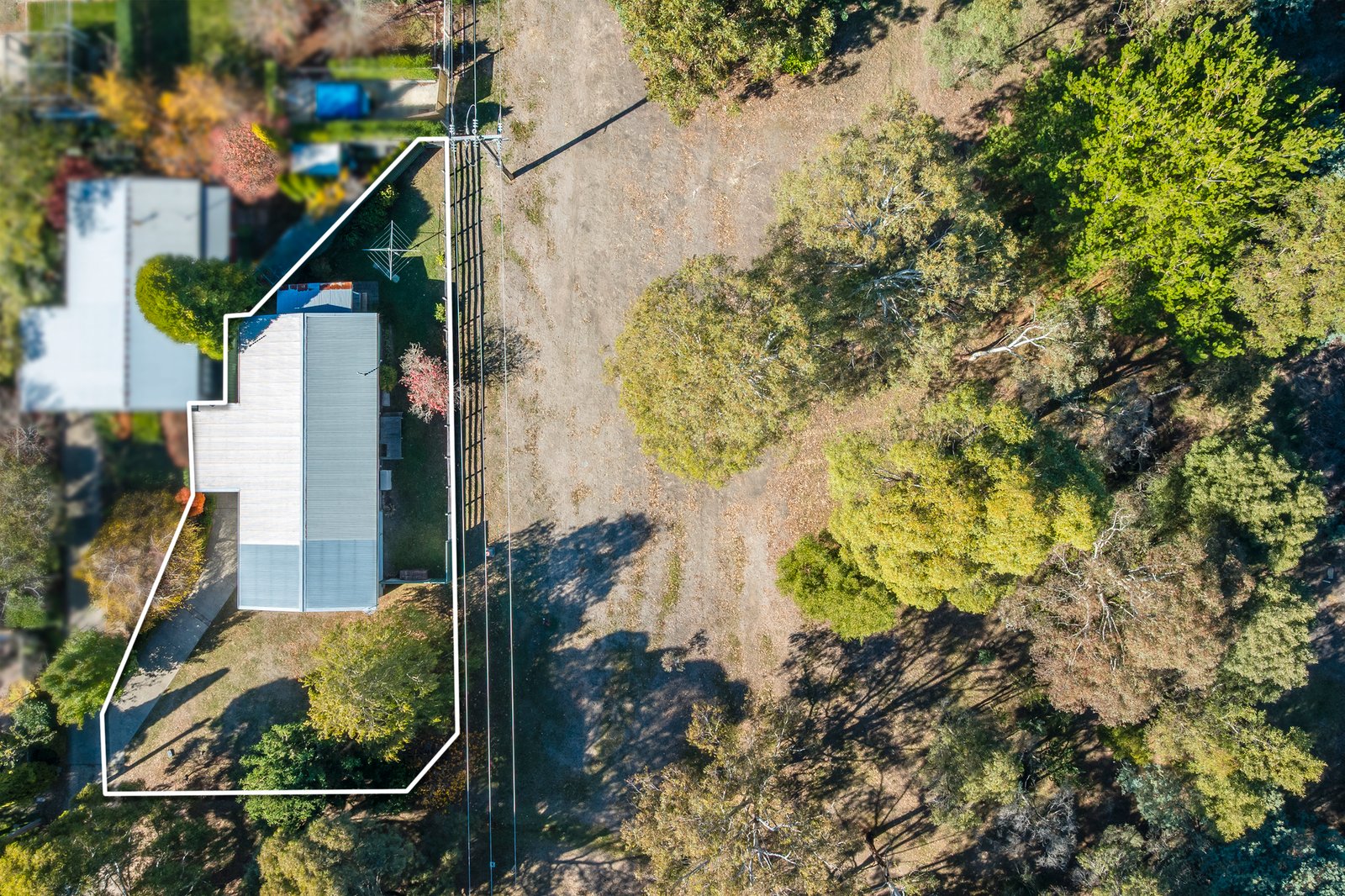 Real Estate and Property in 2/2 Sturt Street, Woodend, VIC