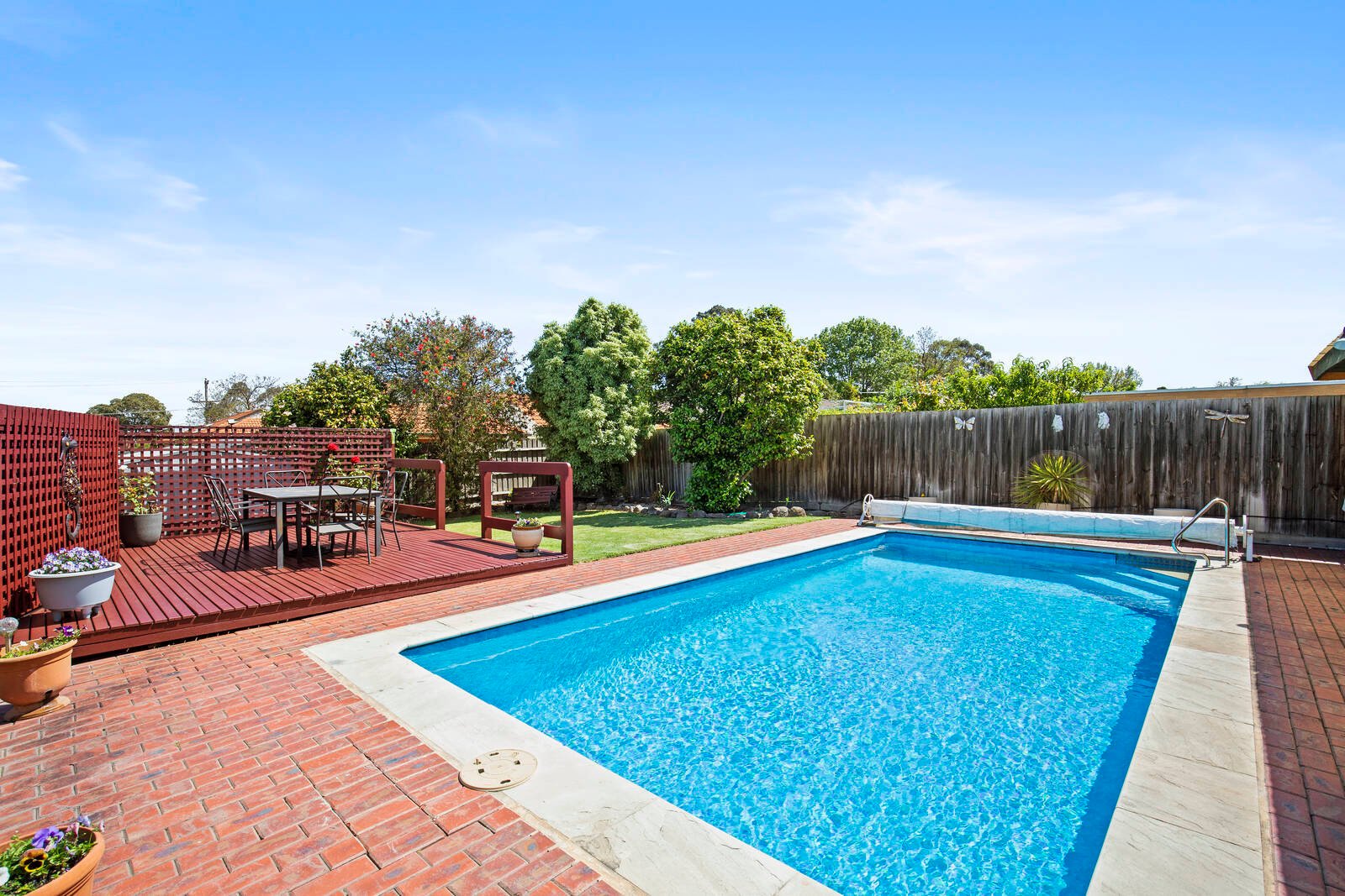 Gallery: 22 Sunray Avenue