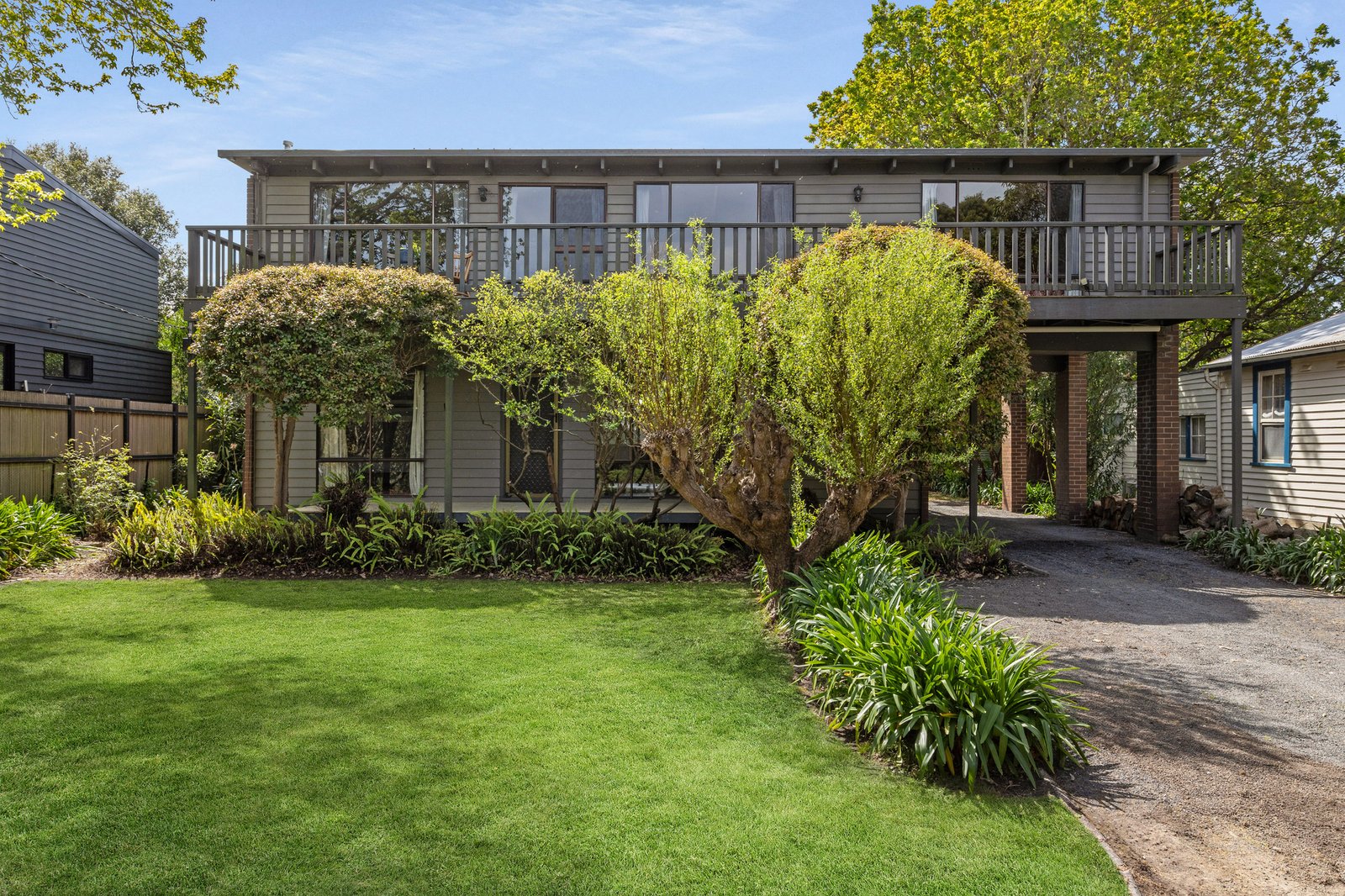 Gallery: 22 Surf Street