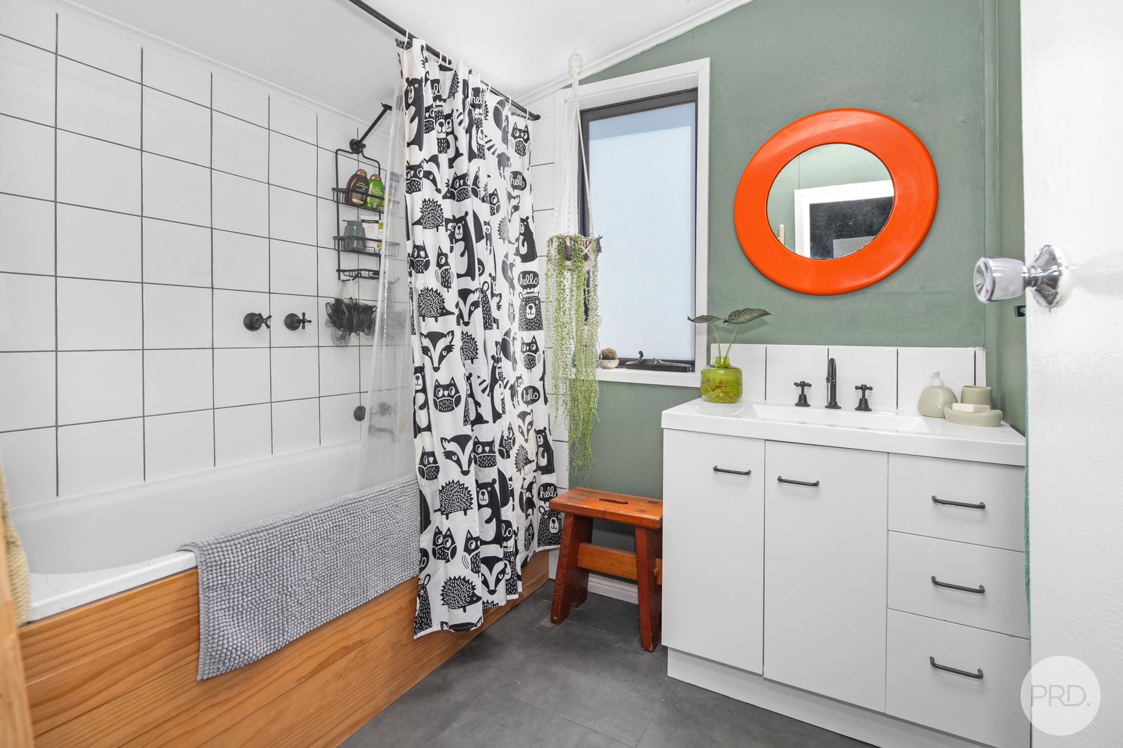 22 Talbot Road CLUNES 11