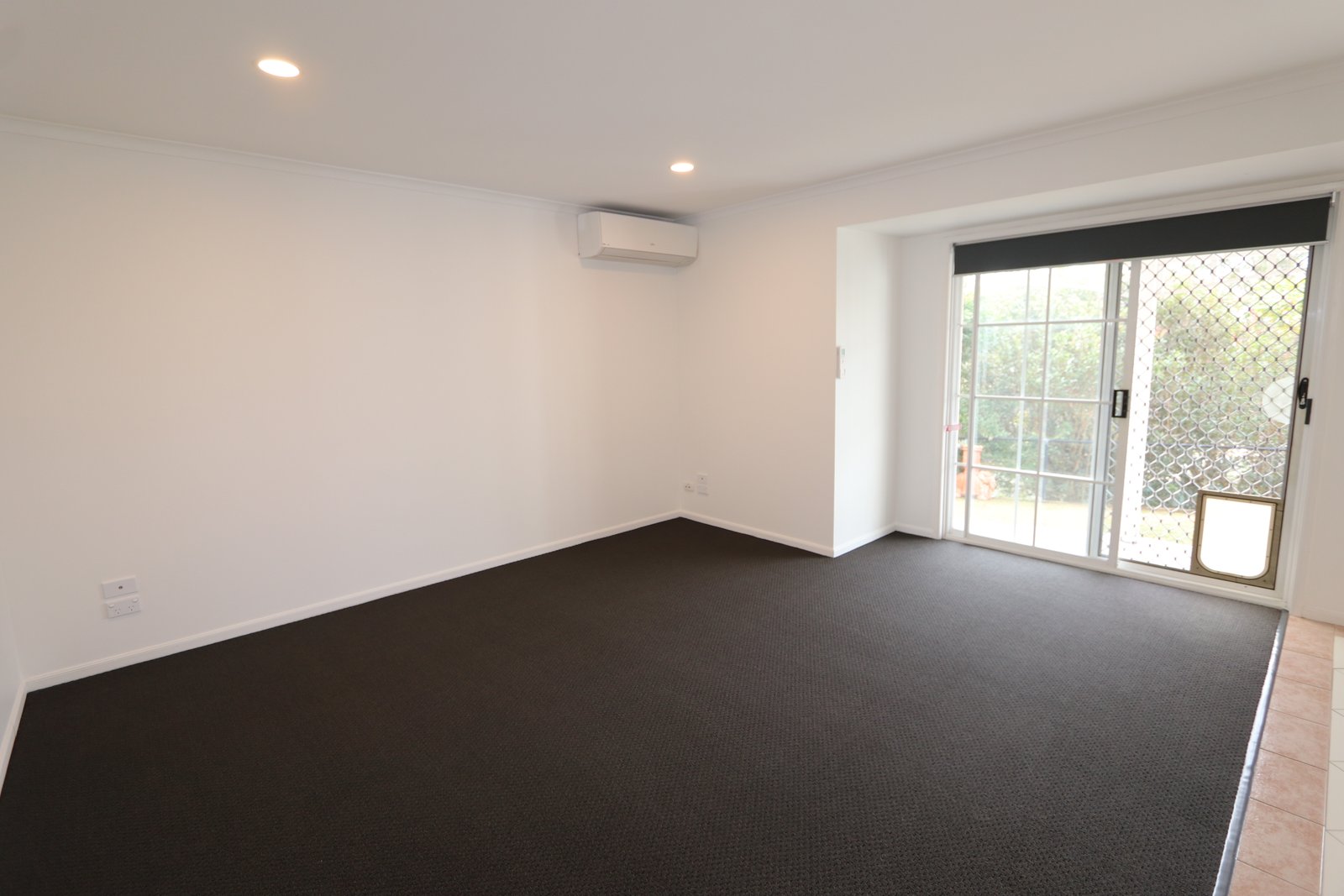 2/2 Tara Terrace CARRARA 3