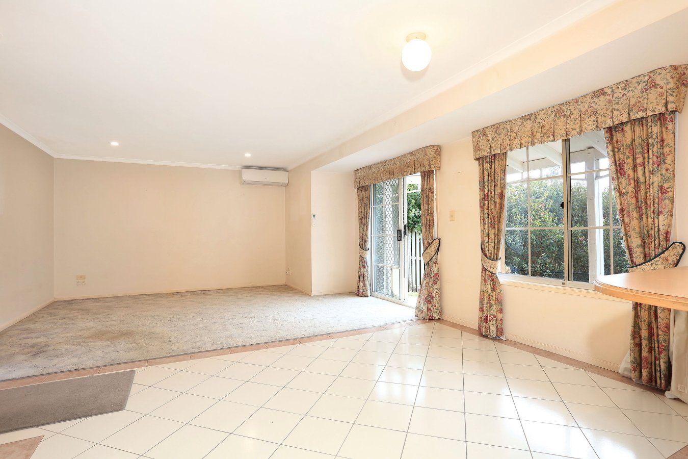 2/2 Tara Terrace CARRARA 5