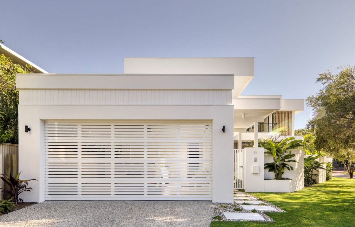 22 Tawarri Crescent Burleigh Heads 1