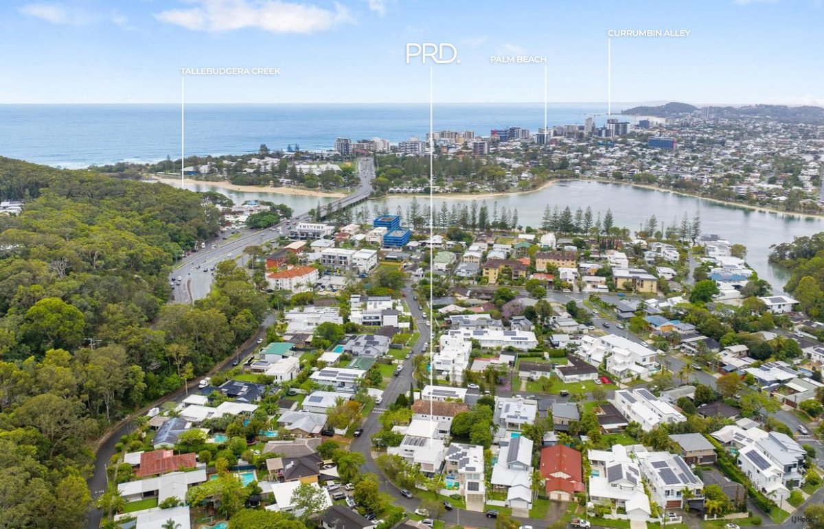 22 Tawarri Crescent Burleigh Heads 2