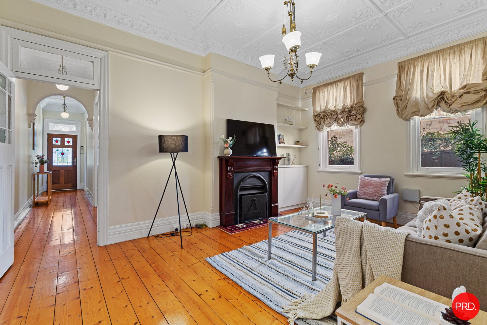 22 Taylor Street KOGARAH 2