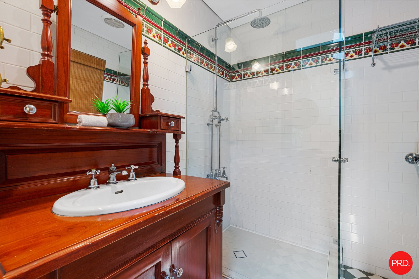 22 Taylor Street KOGARAH 12