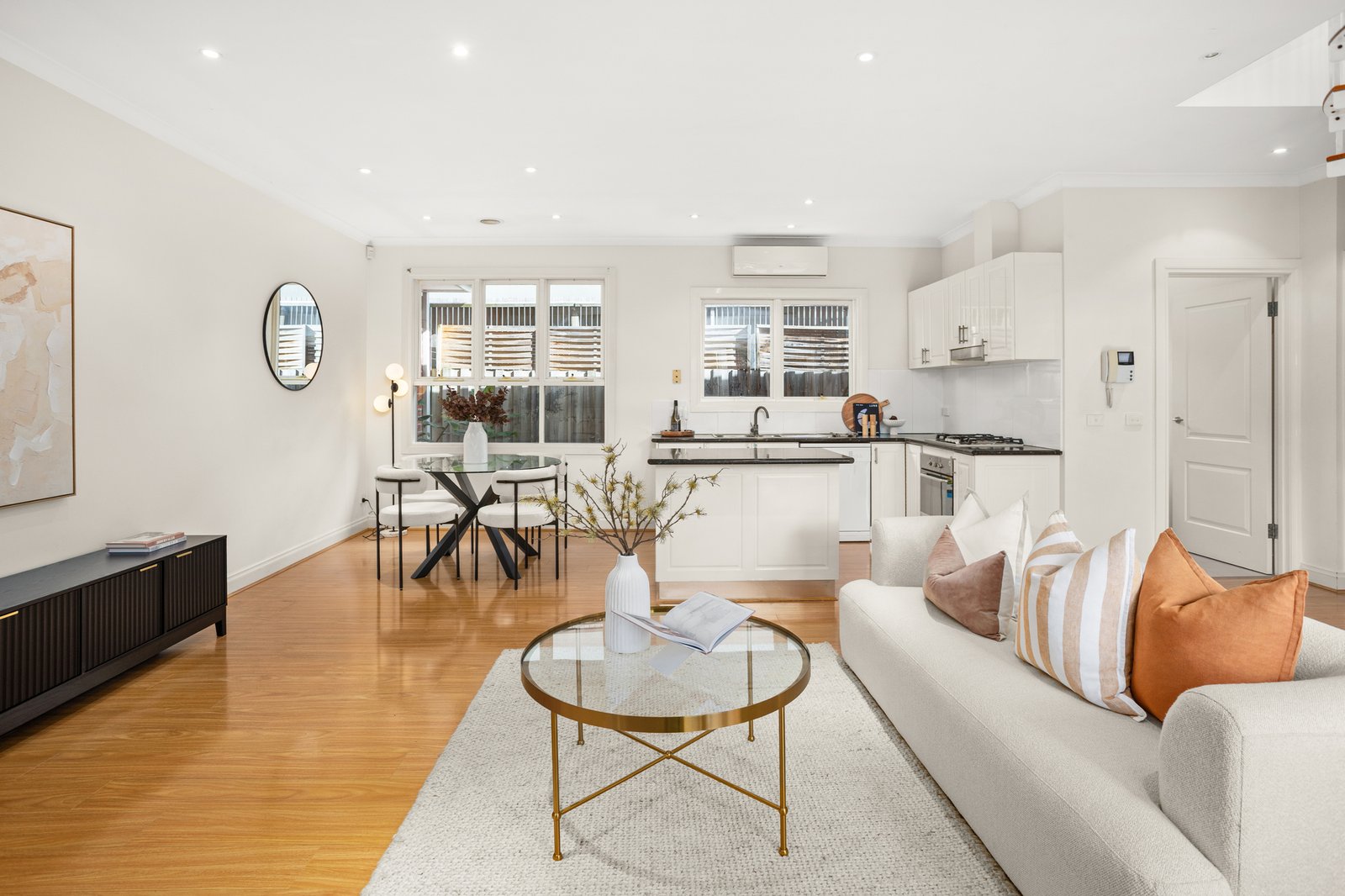 Gallery: 22 Terminus Lane