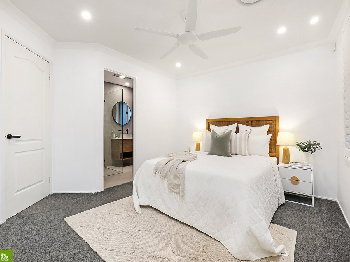 22 Timms Place HORSLEY 8