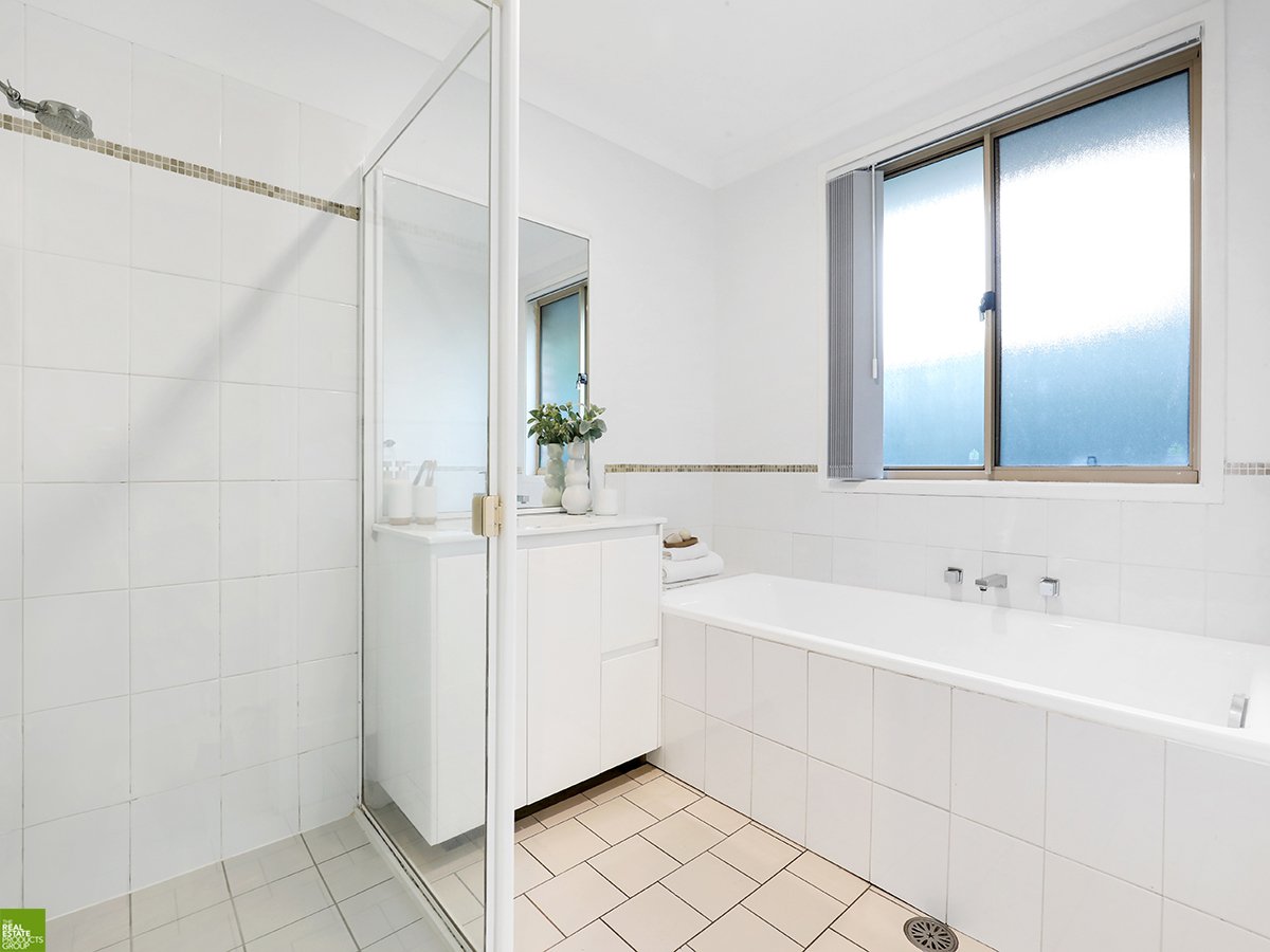 22 Timms Place HORSLEY 10