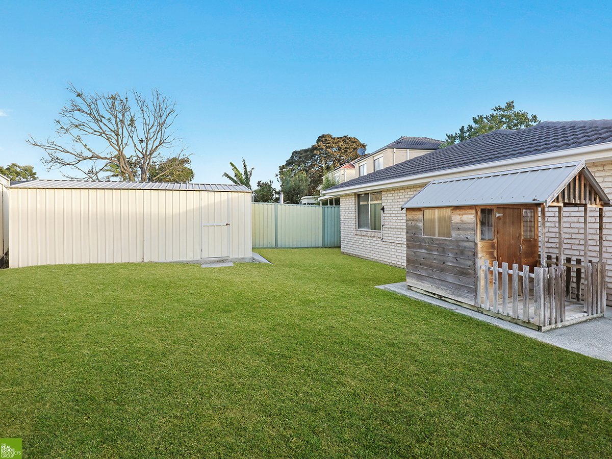 22 Timms Place HORSLEY 15