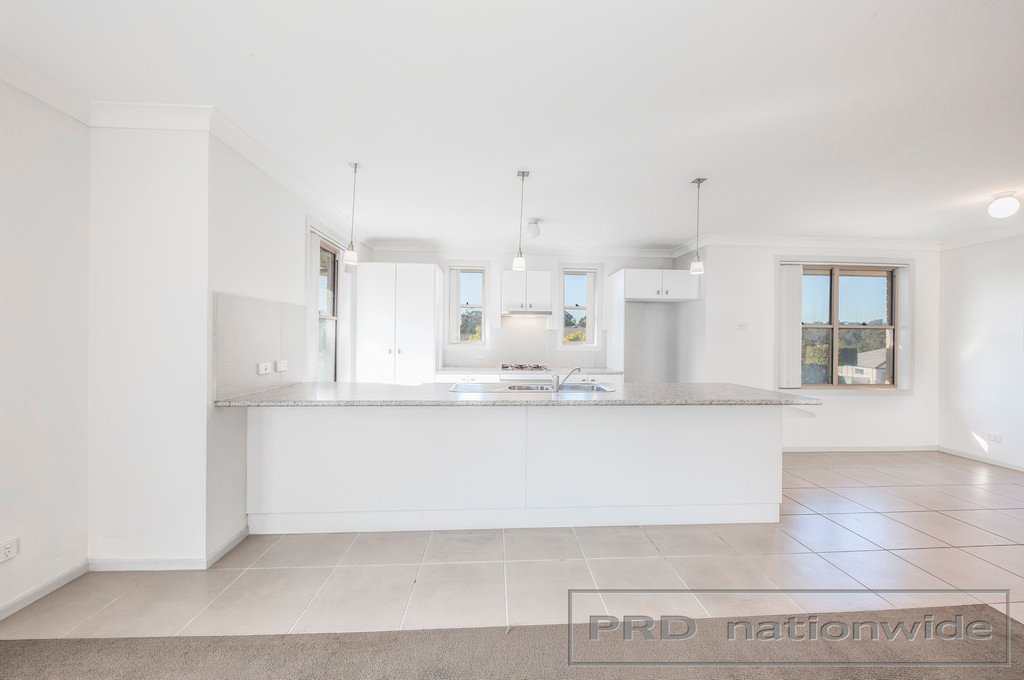 2/2 Tipperary Drive ASHTONFIELD 4