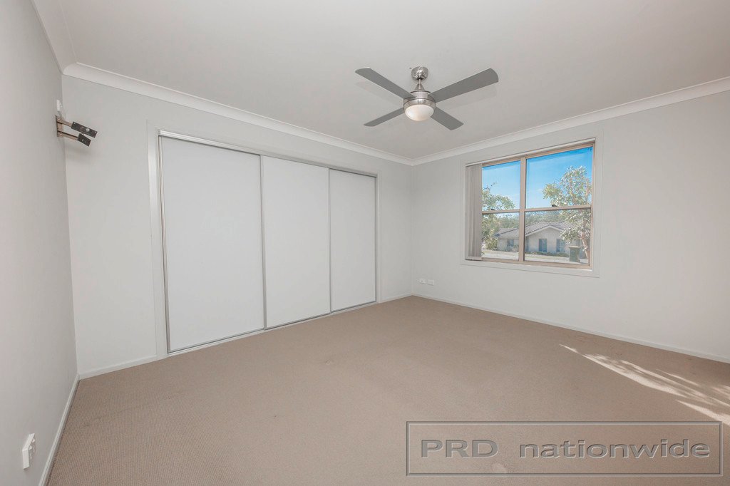 2/2 Tipperary Drive ASHTONFIELD 6