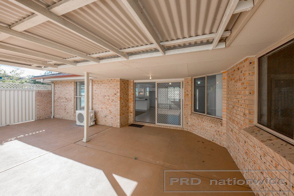 2/2 Tipperary Drive ASHTONFIELD 12